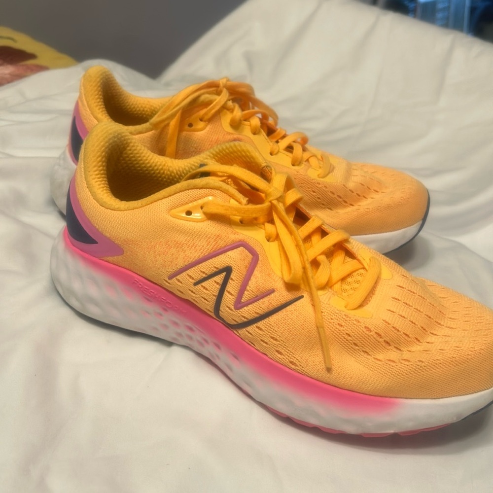 New Balance, women’s size 9.5 Fresh Foam EVOZ, good condition